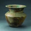 Proto-porcelain Zun (wine vessel), Early Shang (16th–15th century BCE)