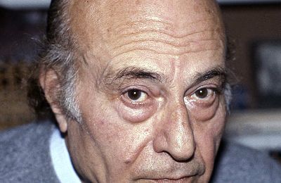 Odyssèas Elytis / Οδυσσέας Ελύτης (1911 – 1996) : « Je pleure le soleil... »