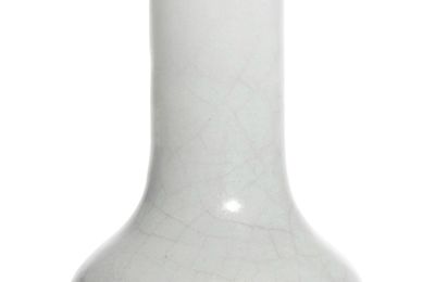 A rare Guan-type bottle vase, Yuan dynasty (1279–1368)