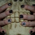 Spider nails