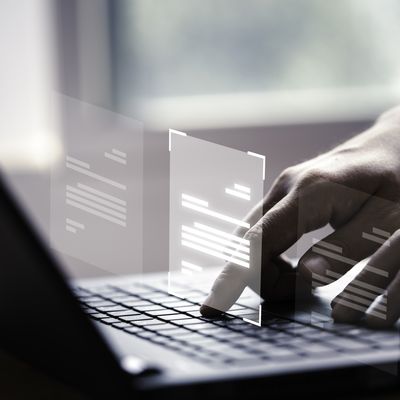 La montée des NFTs (Non-Fungible Tokens) dans l'art numérique : révolution ou phénomène temporaire ?