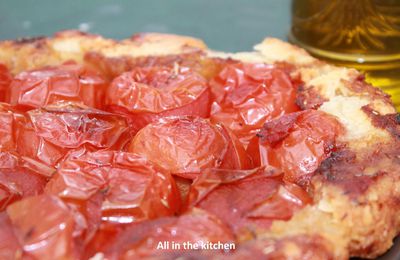 Tarte tatin de tomate, pâte sablée au parmesan