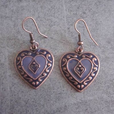 Boucles d'oreilles en forme de coeur couleur bronze