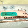 Version Scrap En détails étape 3 Mini Album "Ticket pour le plaisir"