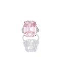 Un diamant rose “fancy intense pink” de 24.78 carats vendu pour CHF 45.442.500 / US 46.158.674 @ Sotheby's Genève