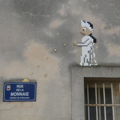 Ne jetez plus l'argent par les fenêtres.