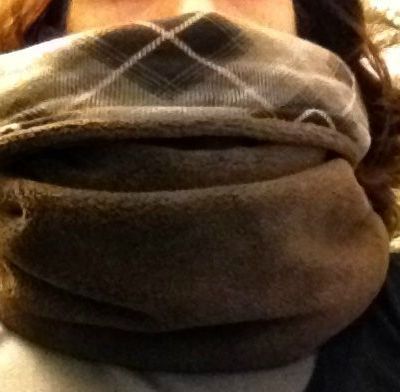 Un petit snood pour finir l'année au chaud !