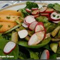 Salade de pousses d'épinard, asperges vertes et melon