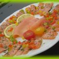 Carpaccio de saumon, saumon fumé et poirvrons...