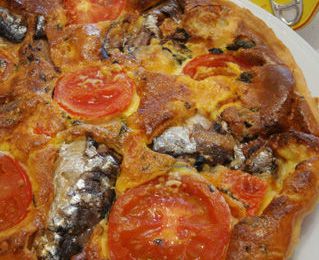 QUICHE EN ETOILE DE SARDINES