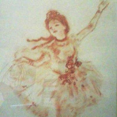 Danse : Enchaînement de pas et de mouvements du corps effectués en rythme sur une musique..