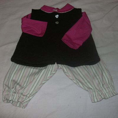 Petit ensemble bébé en 6 mois