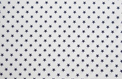 Tissu France Duval blanc étoiles bleues