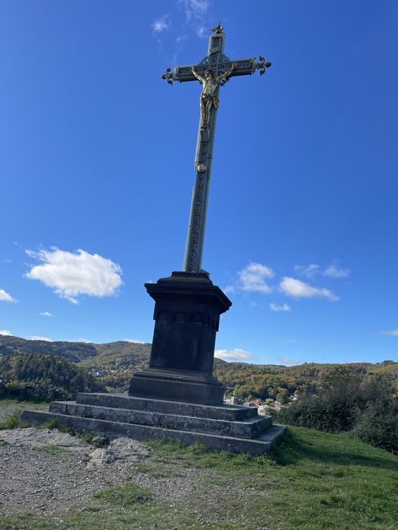 Jeudi 30 octobre 2025: Accès :  à pied depuis le centre-ville de Châtelguyon