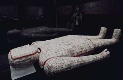 Jade burial suit, Han dynasty (206 BC-220 AD)