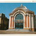 Carte postale avec légende erronée : La Salle des Fêtes de Belfort