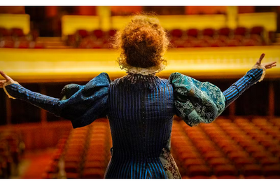 SARAH BERNHARDT, LA DIVINE : notre critique