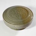 Lot 131. A carved 'Yue' cosmetic box and cover,