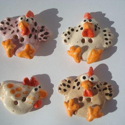 Boutons poules, hérissons, oiseaux,  lapins, légumes...