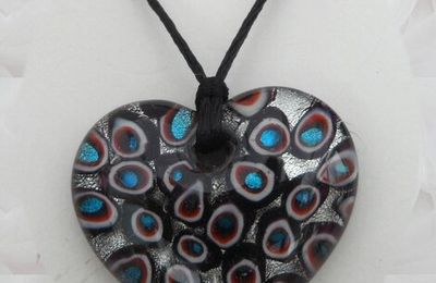 Pendentif Coeur Joren Argent Rouge Bleu Noir Blanc Verre Soufflé Style Murano 