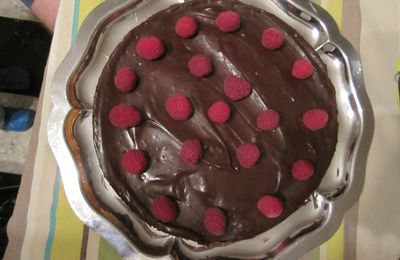 Tarte biscuit au chocolat et caramel beurre salé