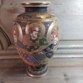 Ancien Vase Satsuma Début XXème Marque " Mon " de la Famille Chimazu