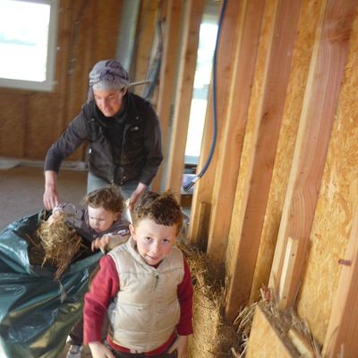 En MAI, fait ce qu'il te plaît! #1