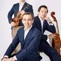 MONDIAL GUITARE : UN TRIO KAZAKH AVEC LES ÉLÈVES DU CONSERVATOIRE.