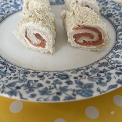 mini roulés au saumon (apéro)