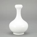 Chinese Dehua Porcelain Vase, 18th CenturyChinese Dehua Porcelain Vase, 18th Century
