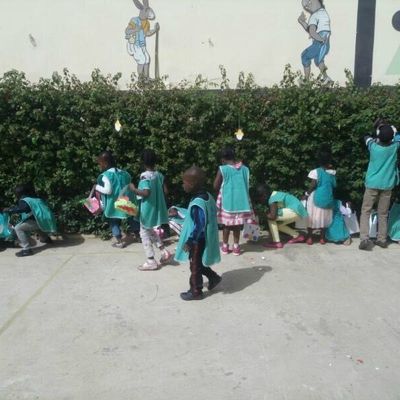 la chasse aux oeufs pour la maternelle 