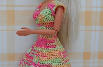 Nouvelle robe de barbie