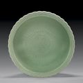 Fine celadon glazed porcelain bowl. Yongzheng Mark and of the Period. 清雍正 青釉葵口折沿碗 