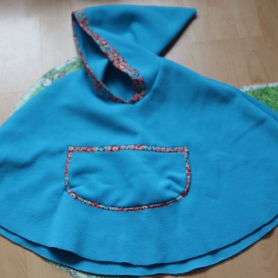 Avec le peu de Liberty qui me reste de la jupe de