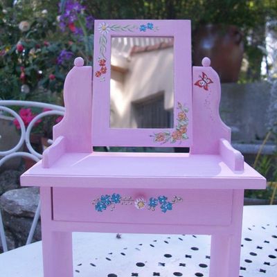 Coiffeuse pour les chéries