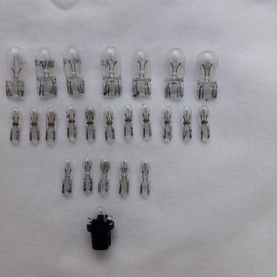 2-Ampoules de rechange.