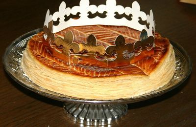 Galette des rois crème d'amande et pommes caramélisées