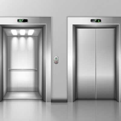 Les défis techniques des ascenseurs en grande hauteur