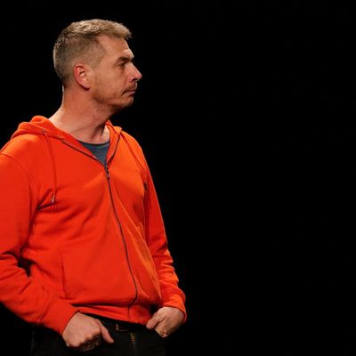 LECTURE-SPECTACLE - LE DISCOURS, JULIEN GESKOFF - MARDI 10 FEVRIER 2026 :