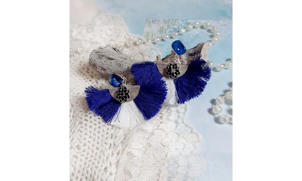 BO Navy Blue and White