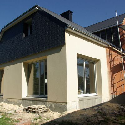 le lot ravalement est fini depuis lundi.