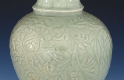 Vase with incised peony decoration. Longquan ware. Ming dynasty, about AD 1400-1460