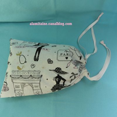 Le pochon à bonnets