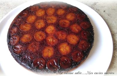 GÂTEAU RENVERSÉ A LA BANANE 