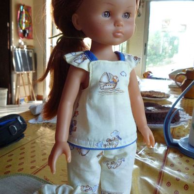 Le nouveau pyjama de Clara !