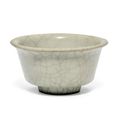 A Ge-type small cup, Yuan-Ming dynasty (1279-1644)