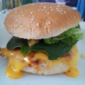 Hamburger au poulet et au cheddar