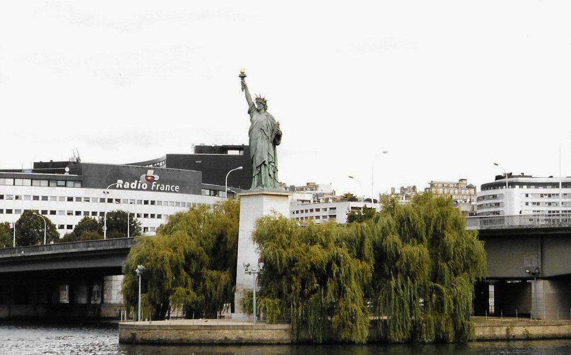 Paris, île aux Cygnes, statue de la Liberté.. (75)