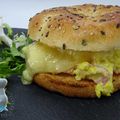Bagel aux oeufs gratinés au Beaufort