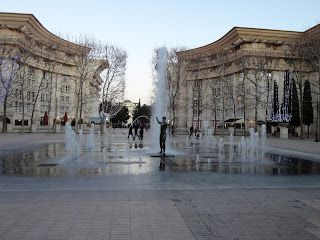 Fontaine place du Nombre d'Or à Montpellier